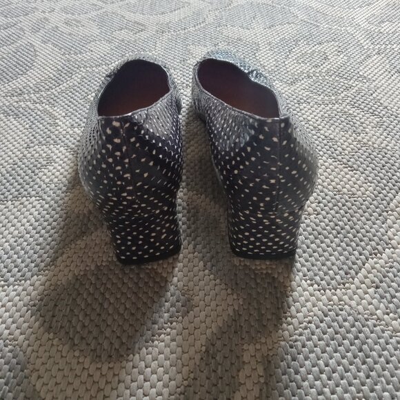 AQUATALIA Heels - Picture 5 of 7